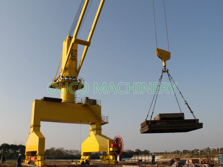 marine-electrial-port-crane44280283771 (1).jpg